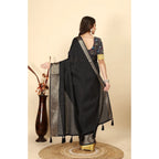 Women's Cotton Blend Checkered Saree With Unstitched Blouse 5.5Mtr (Black)
