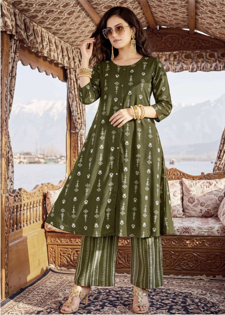 Woman wearing a green traditional outfit with a scenic background